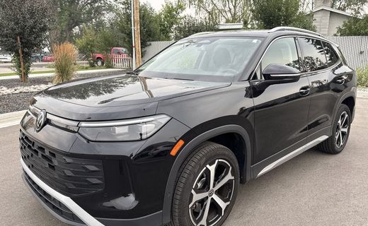 2025 Volkswagen Tiguan 4MOTION SE