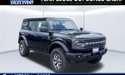 2026 Ford Bronco Outer Banks