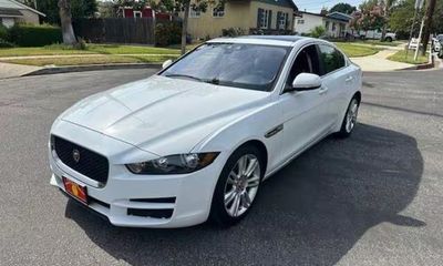 2019 Jaguar XE Premium