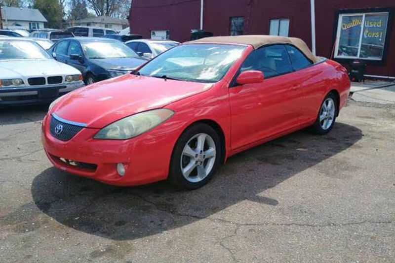 2005 Toyota Camry Solara — a typically priced live listing