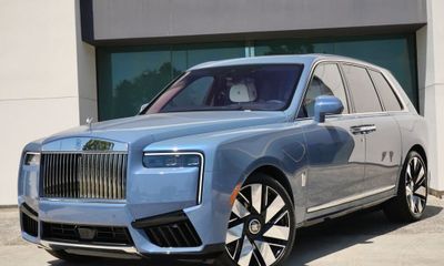 2027 Rolls-Royce Cullinan RR