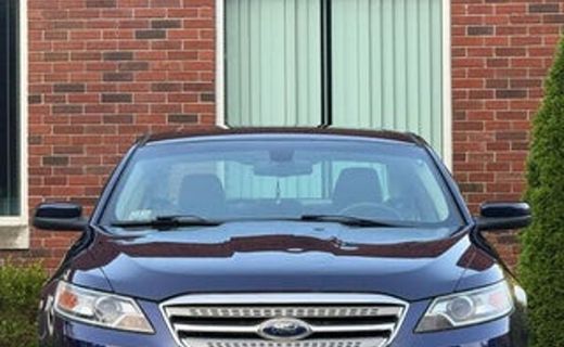 2011 Ford Taurus SEL