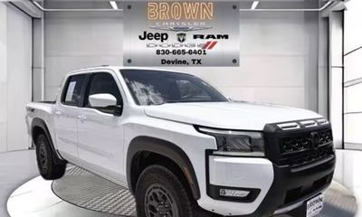 2026 Nissan Frontier SV