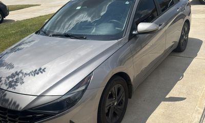 2021 Hyundai Elantra Blue