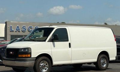 2019 GMC Savana G3500