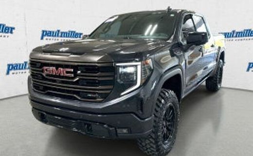2023 GMC Sierra AT4
