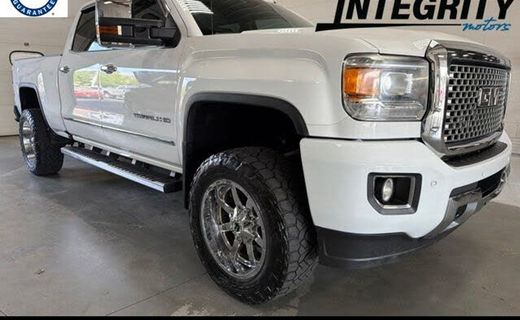 2016 GMC Sierra Denali