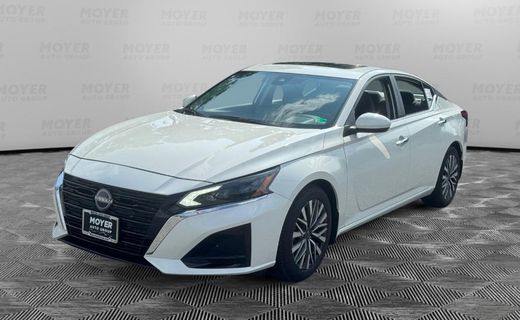 2023 Nissan Altima SV