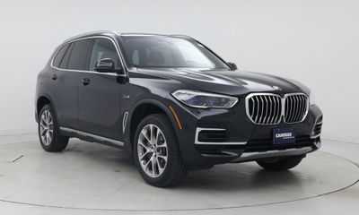2022 BMW X5 xDrive45e