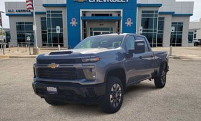 2026 Chevrolet Silverado HD ZR2