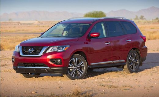 2020 Nissan Pathfinder SV