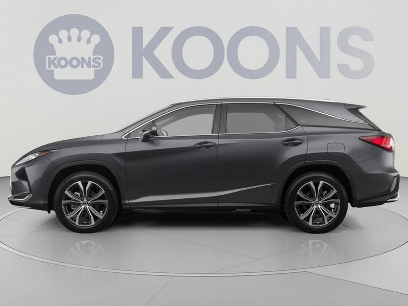 2022 Lexus RX — a typically priced live listing
