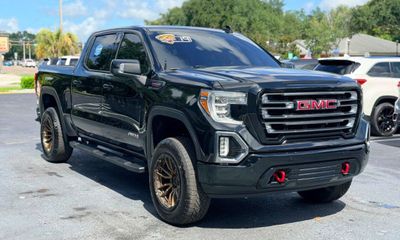 2019 GMC Sierra AT4