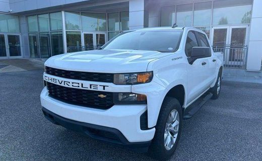 2020 Chevrolet Silverado Custom
