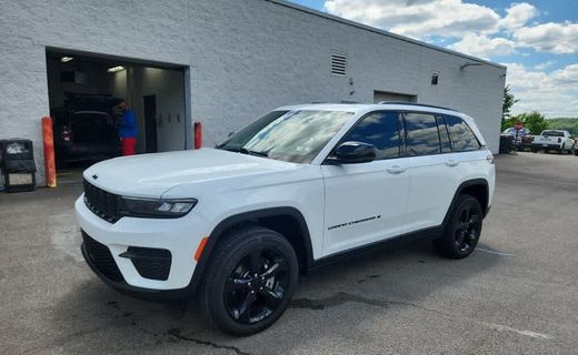 2023 Jeep Grand Cherokee