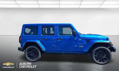 2024 Jeep Wrangler Sahara 4XE