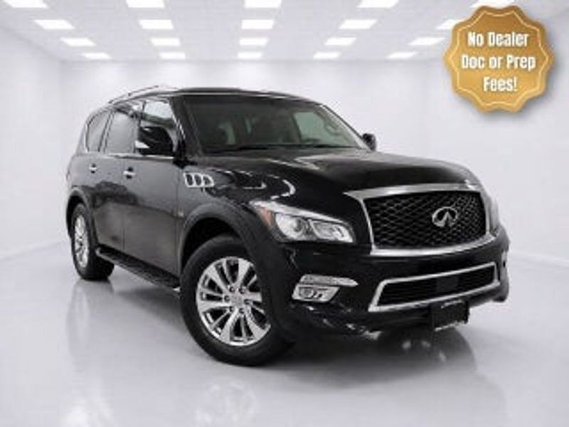 2017 Infiniti QX80 — a typically priced live listing