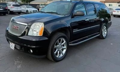 2013 GMC Yukon Denali XL