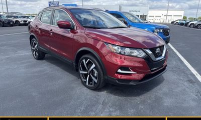2022 Nissan Rogue Sport SL