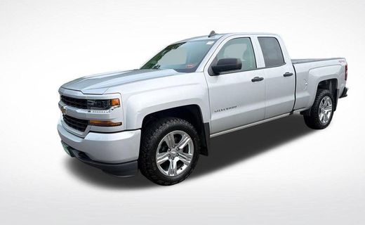2019 Chevrolet Silverado LD Custom