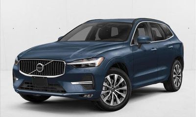 2025 Volvo XC60 Ultra Dark