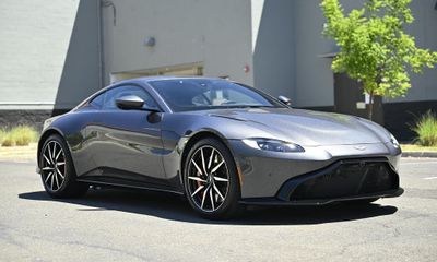 2020 Aston Martin Vantage