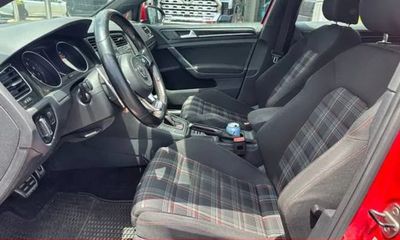 2016 Volkswagen Golf GTI 2 0T Base
