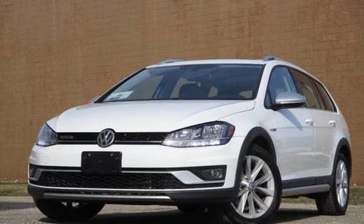 2018 Volkswagen Golf Alltrack