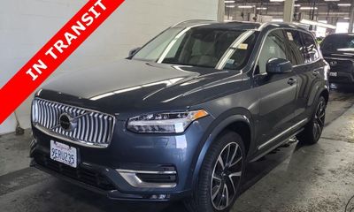 2023 Volvo XC90 Plus Bright