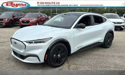 2023 Ford Mustang Mach-E California Route 1
