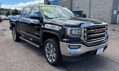2016 GMC Sierra SLT