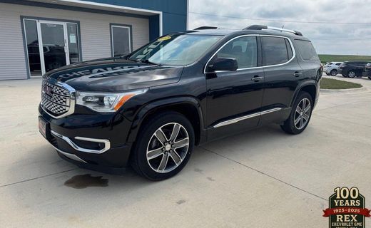 2017 GMC Acadia Denali