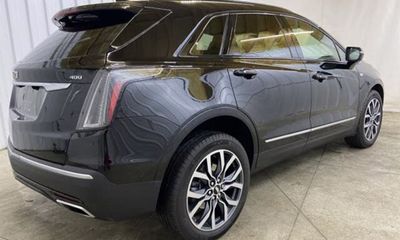 2021 Cadillac XT5 Platinum Sport