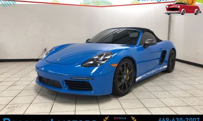 2022 Porsche 718 Boxster T