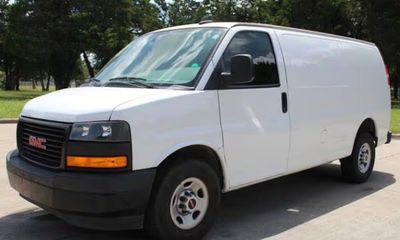 2018 GMC Savana Cargo
