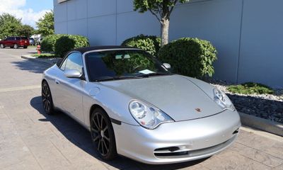 2002 Porsche 911 Cabriolet