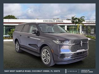 2027 Lincoln Navigator L Premier
