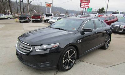 2015 Ford Taurus SEL