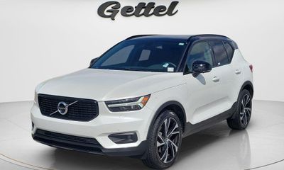 2021 Volvo XC40