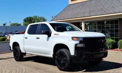 2021 Chevrolet Silverado Trail Boss Custom