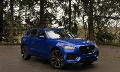 2018 Jaguar F-Pace S