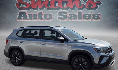 2022 Volkswagen Taos 4Motion S