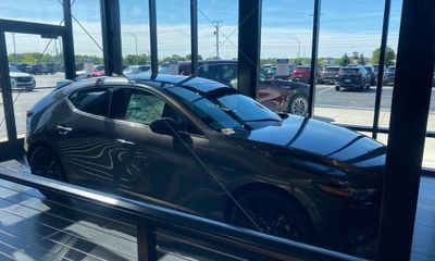 2026 Mazda MAZDA3 Premium Plus