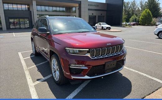 2021 Jeep Grand Cherokee SRT