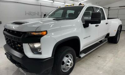 2023 Chevrolet Silverado HD Work Truck