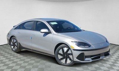 2024 Hyundai Ioniq 6 SE