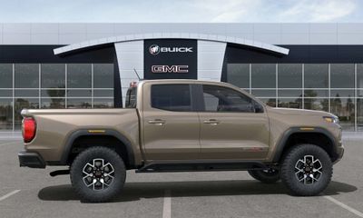 2023 GMC Canyon AT4X