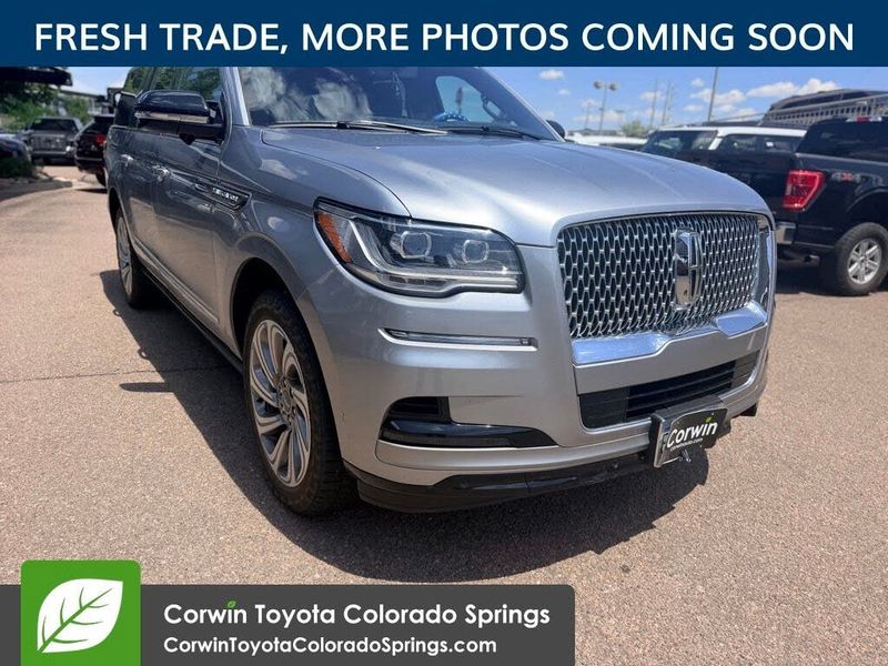 2024 Lincoln Navigator L — a typically priced live listing