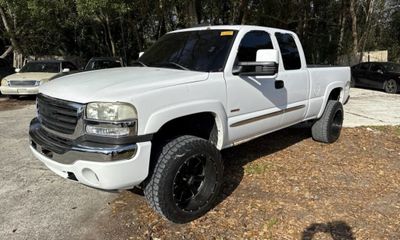 2004 GMC Sierra SLE