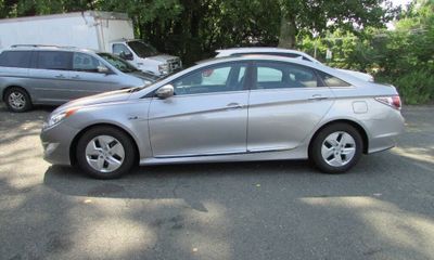 2012 Hyundai Sonata Middle Level